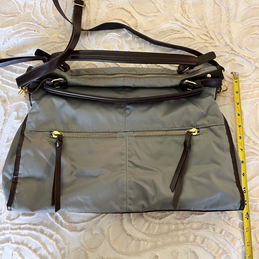 Steve Madden two tone grey nylon bag with brown handles and brown shoulder strap